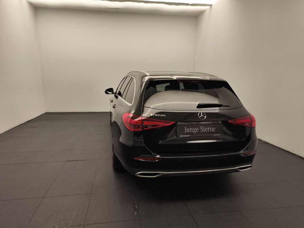 Mercedes-Benz C 300 2024