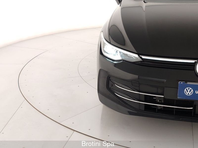 Volkswagen Golf 2025