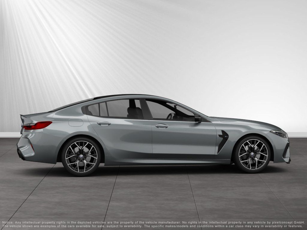 BMW M8 2025