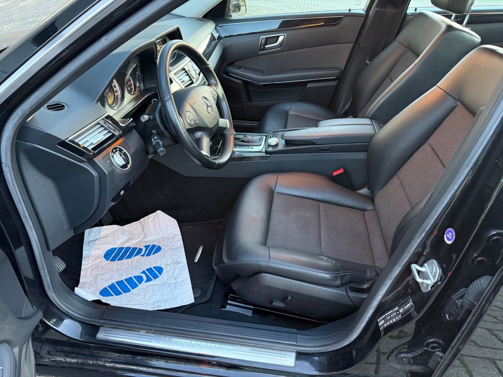 Mercedes-Benz E 200 2011