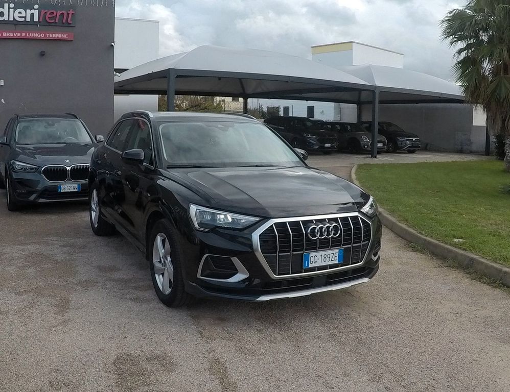 Audi Q3 2021