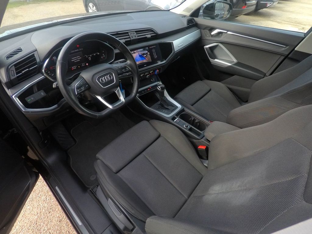 Audi Q3 2021