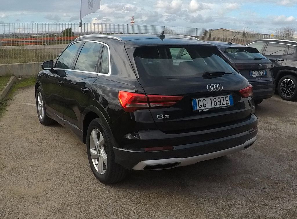 Audi Q3 2021