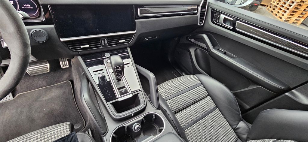 Porsche Cayenne 2019