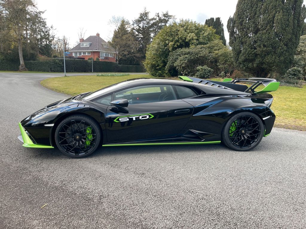 Lamborghini Huracán 2024