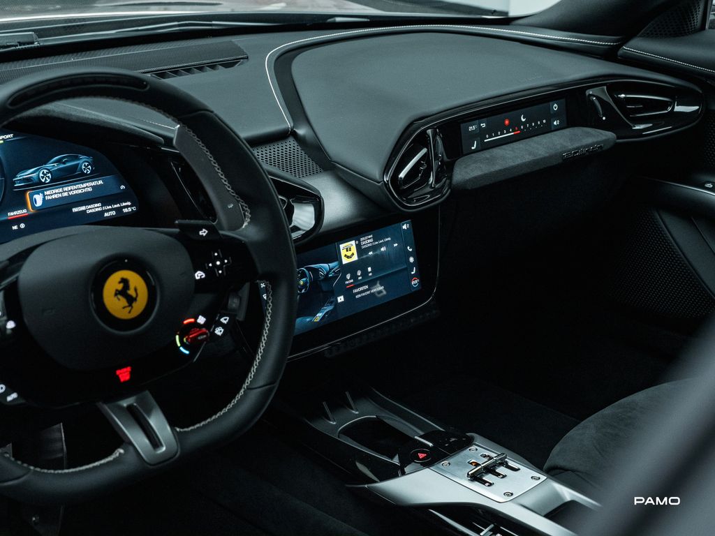 Ferrari 12Cilindri 2025