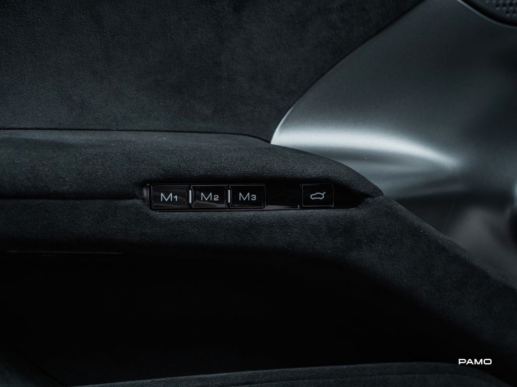 Ferrari 12Cilindri 2025