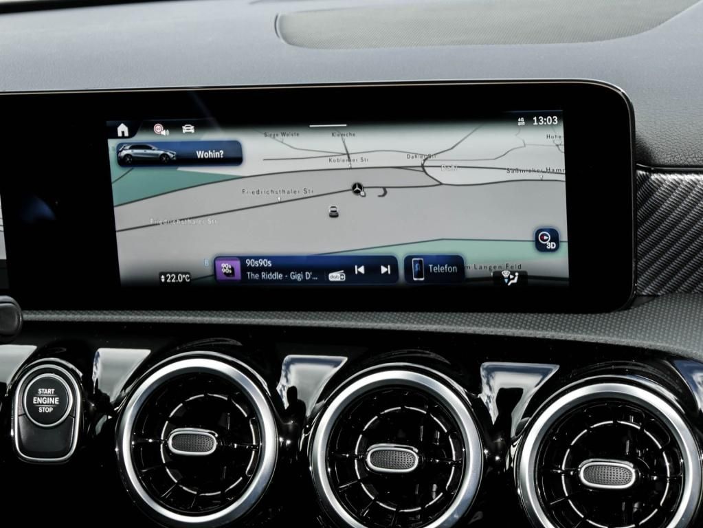 Mercedes-Benz A 250 2025