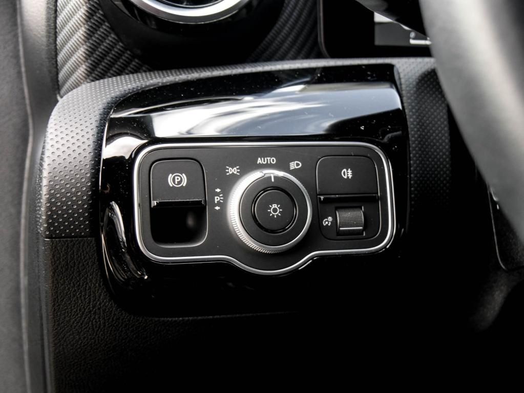 Mercedes-Benz A 250 2025