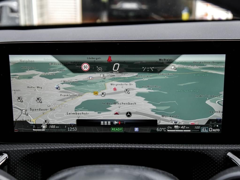 Mercedes-Benz A 250 2025