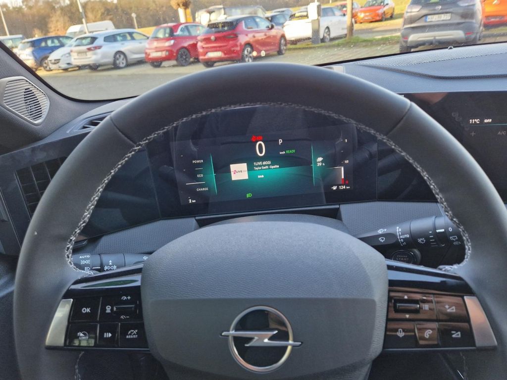 Opel Astra 2025