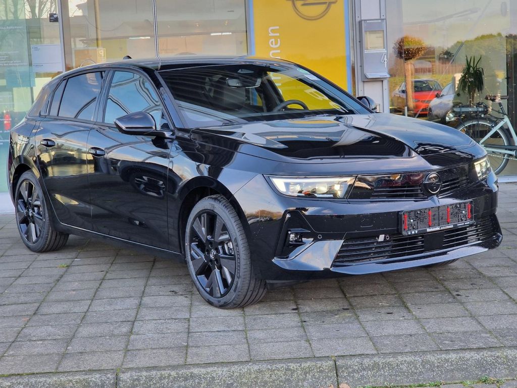 Opel Astra 2025