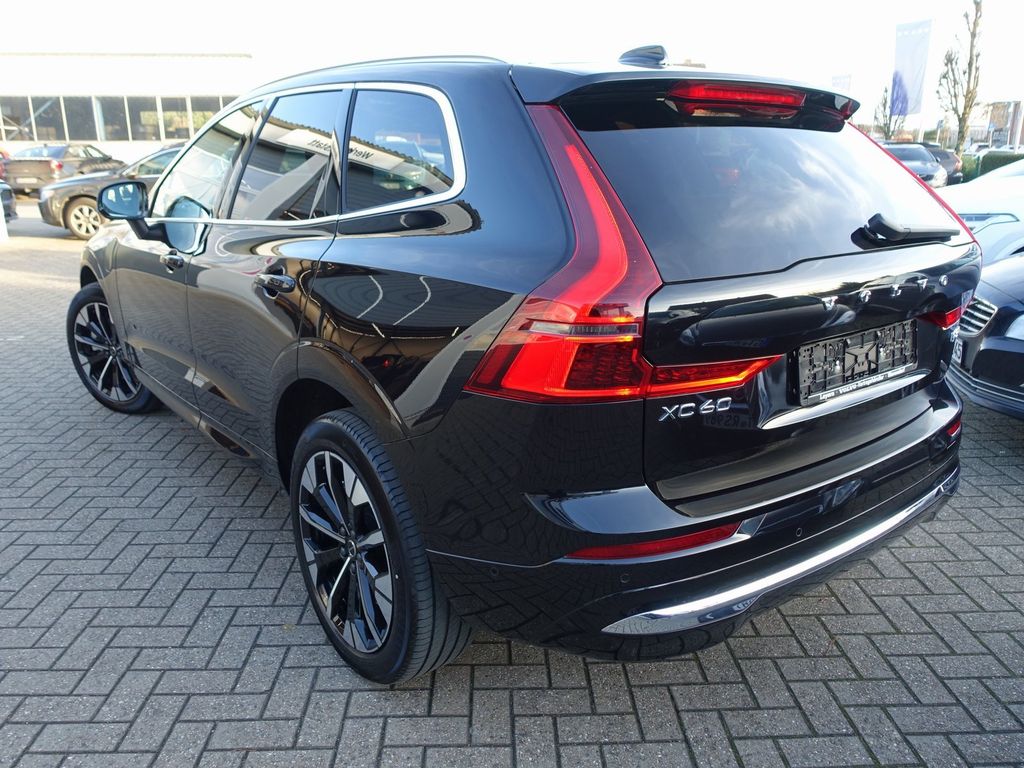 Volvo XC60 2025