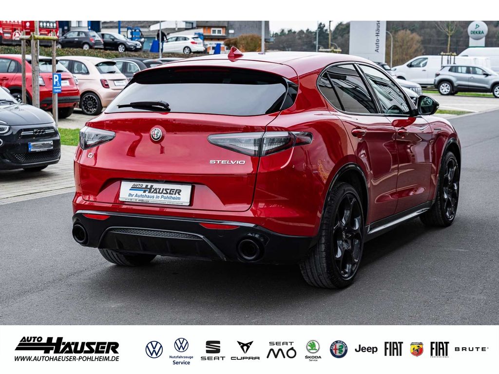 Alfa Romeo Stelvio 2023