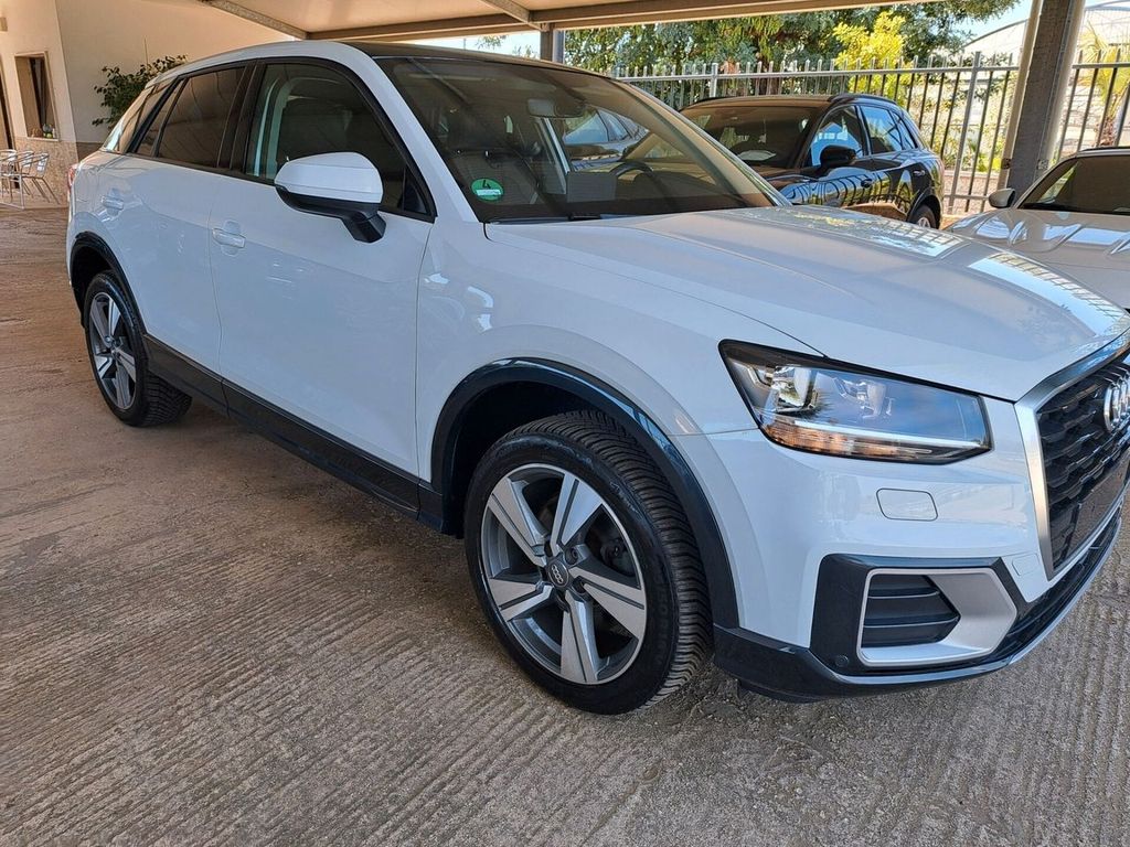 Audi Q2 2016