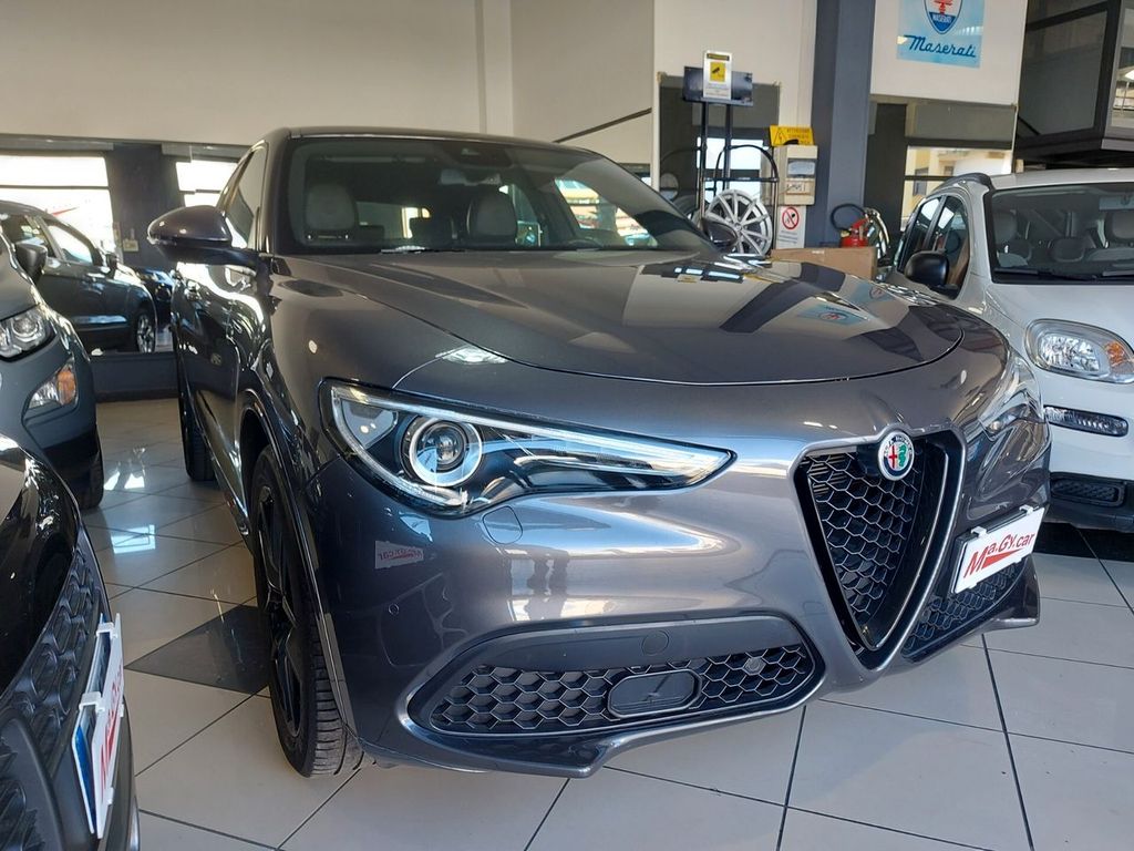 Alfa Romeo Stelvio 2021