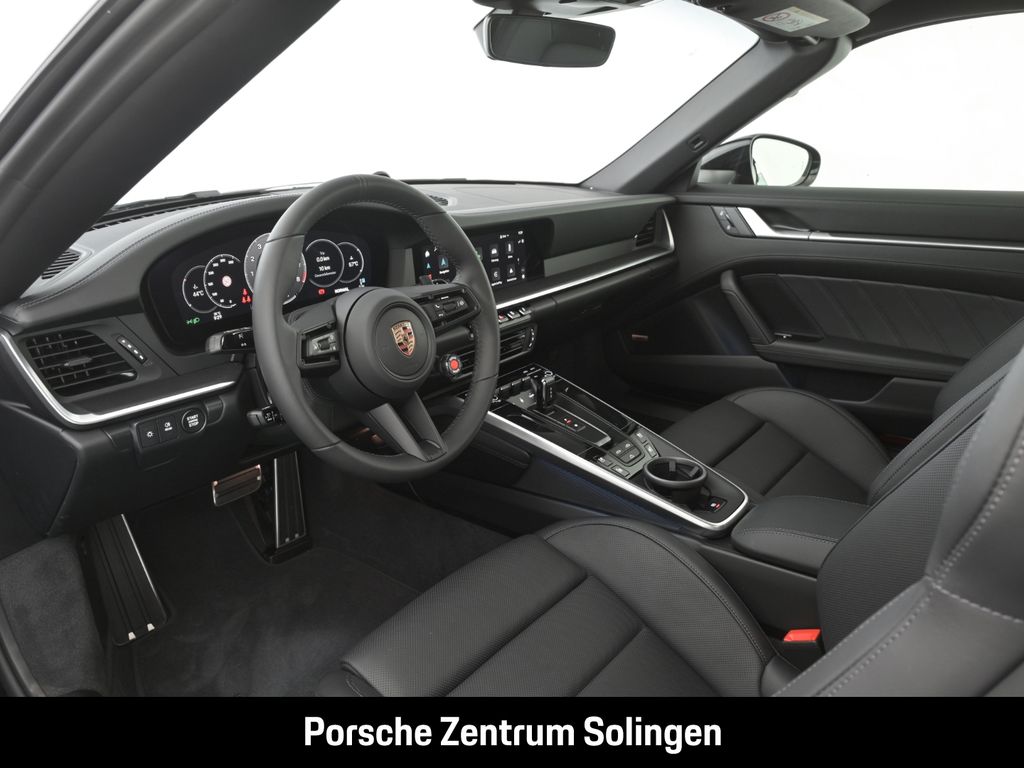 Porsche 992 2025