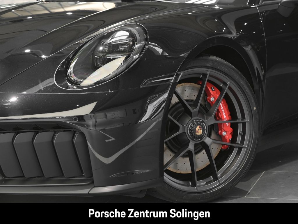 Porsche 992 2025