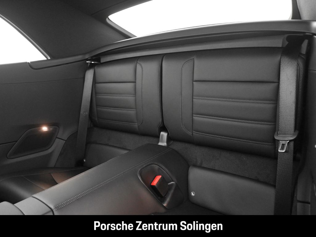 Porsche 992 2025