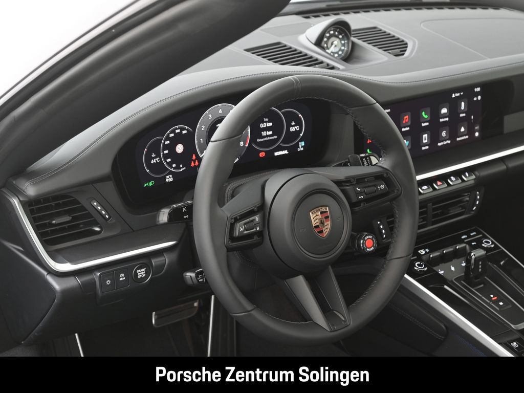 Porsche 992 2025