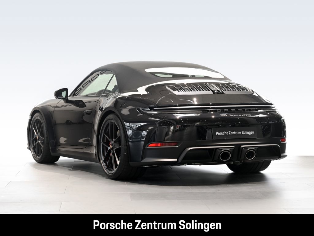 Porsche 992 2025