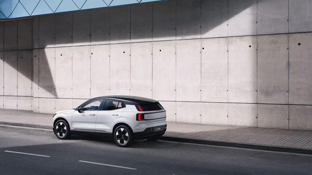 Volvo EX30