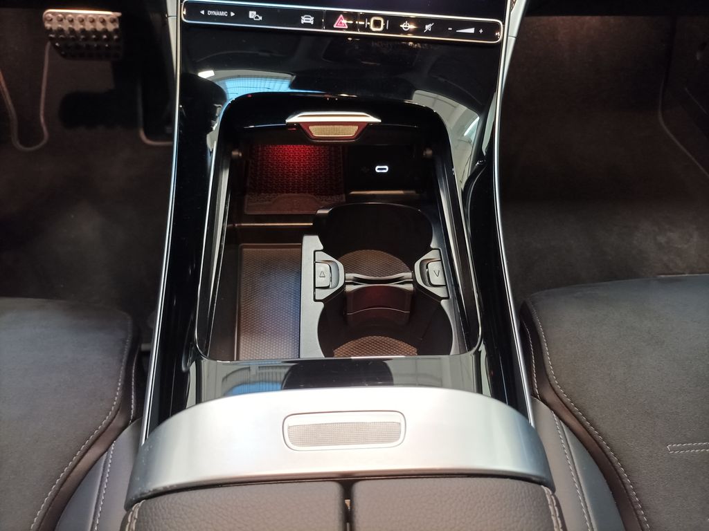 Mercedes-Benz C 220 2024