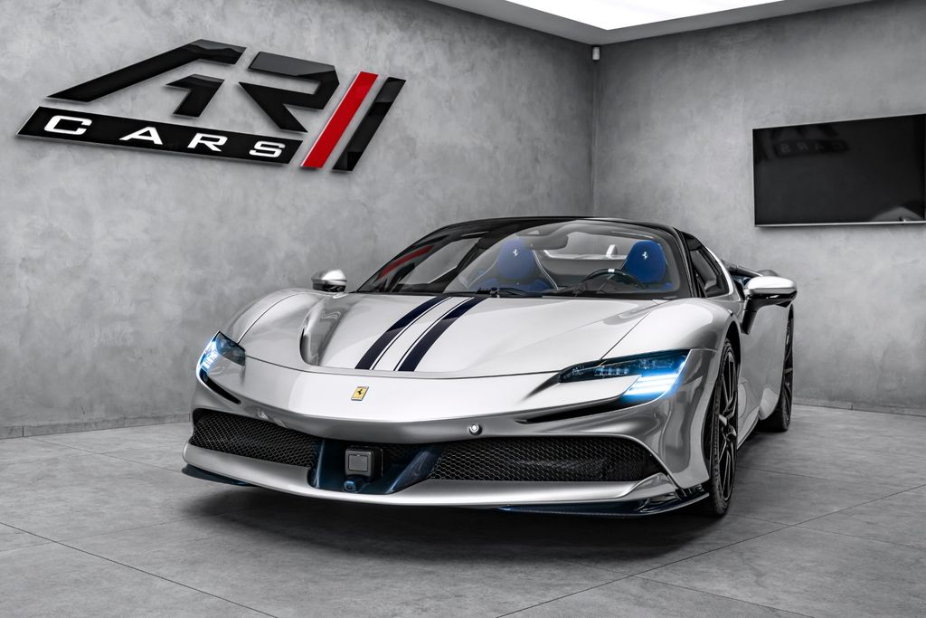 Ferrari SF90 2025