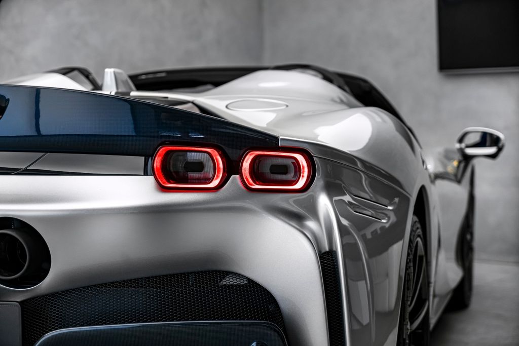 Ferrari SF90 2025