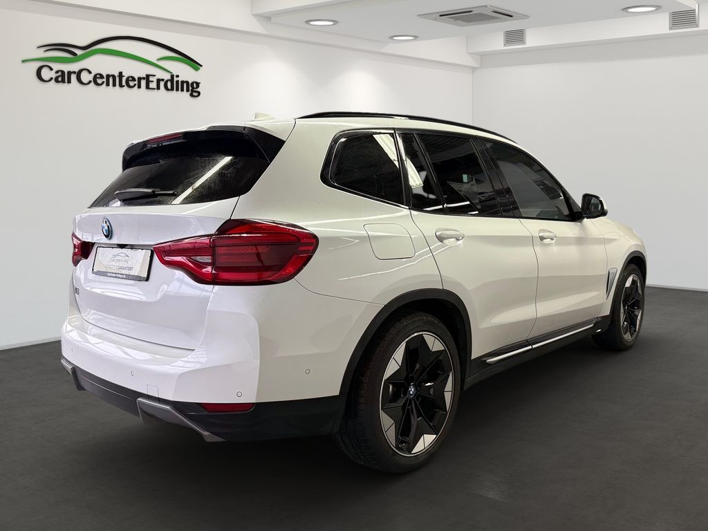 BMW iX3 2021