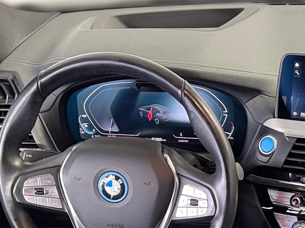 BMW iX3 2021