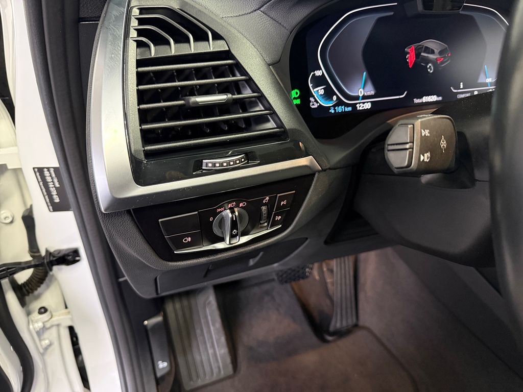 BMW iX3 2021