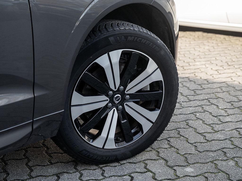Volvo XC60 2022