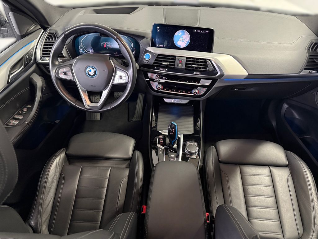 BMW iX3 2021