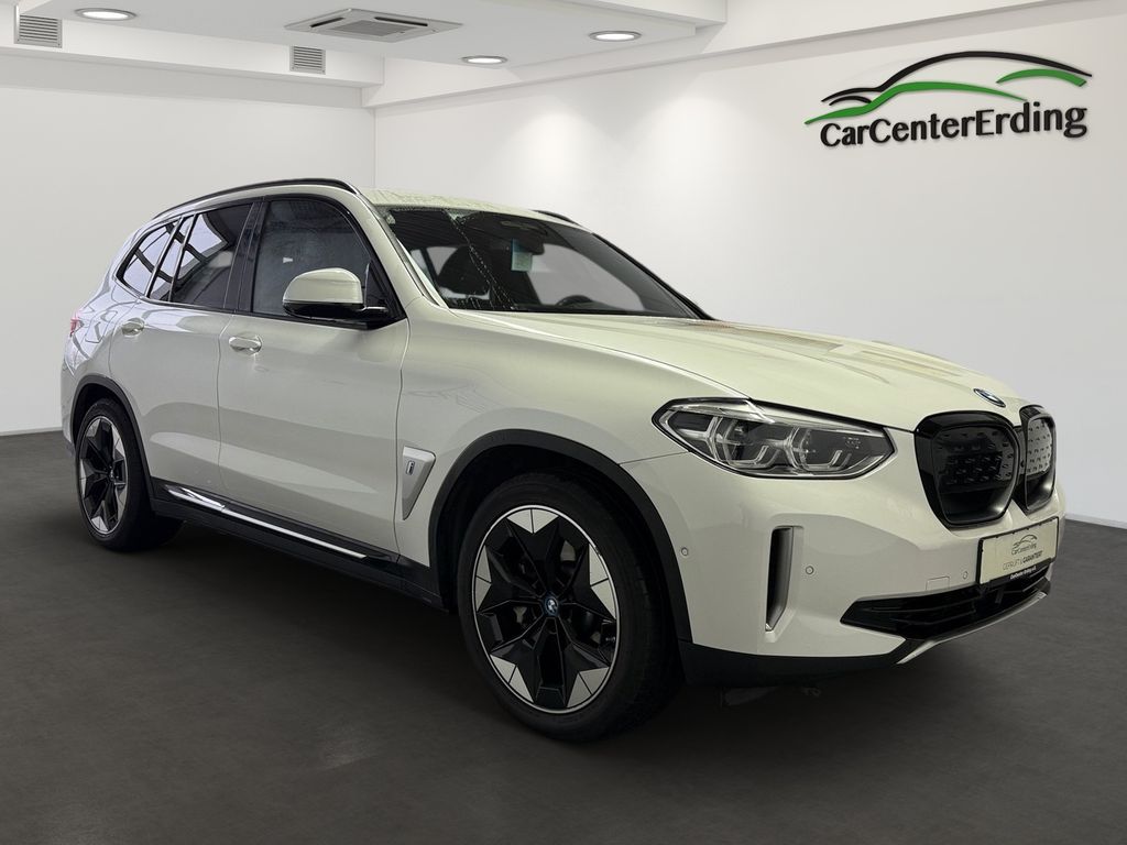BMW iX3 2021