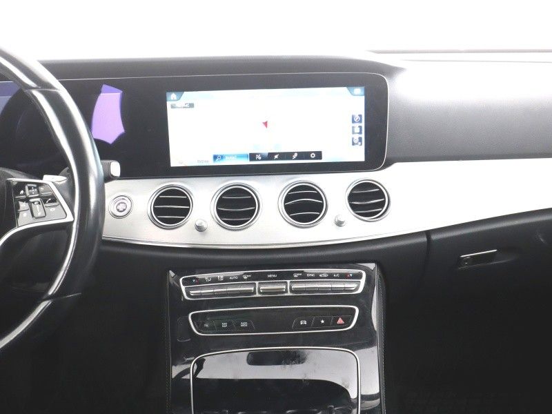 Mercedes-Benz E 220 2022