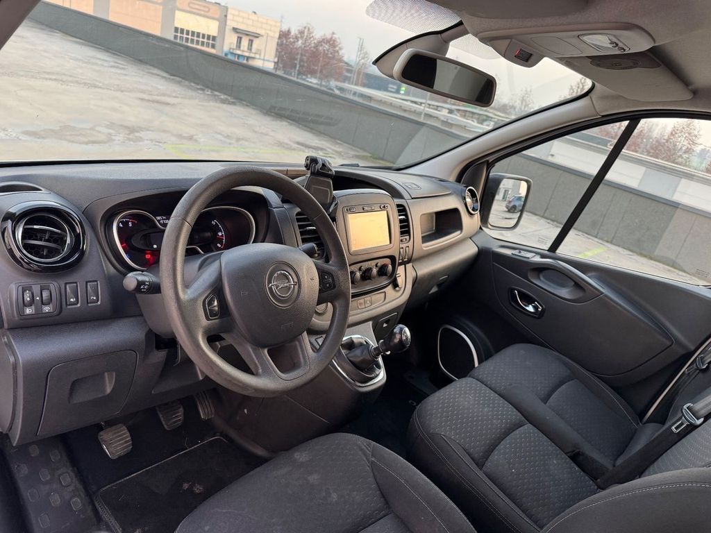 Opel Vivaro 2017