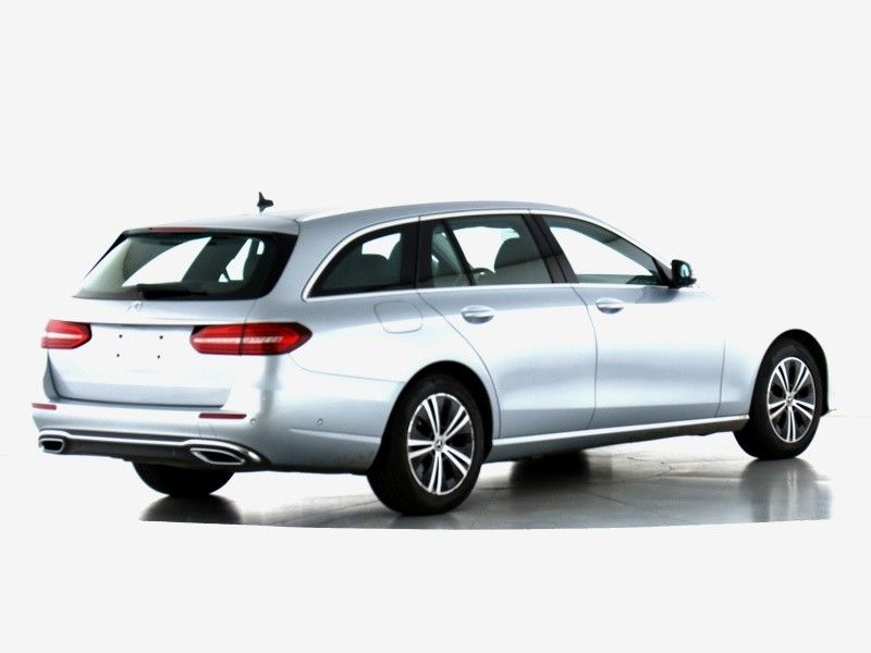 Mercedes-Benz E 220 2022