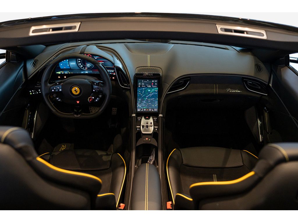 Ferrari Roma 2024