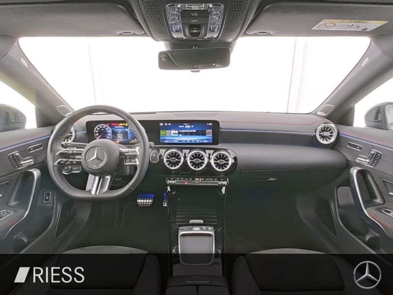 Mercedes-Benz CLA 250 2024