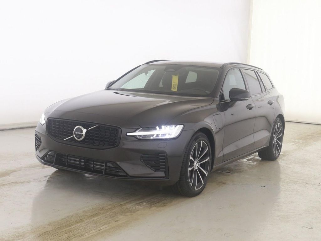 Volvo V60 2025