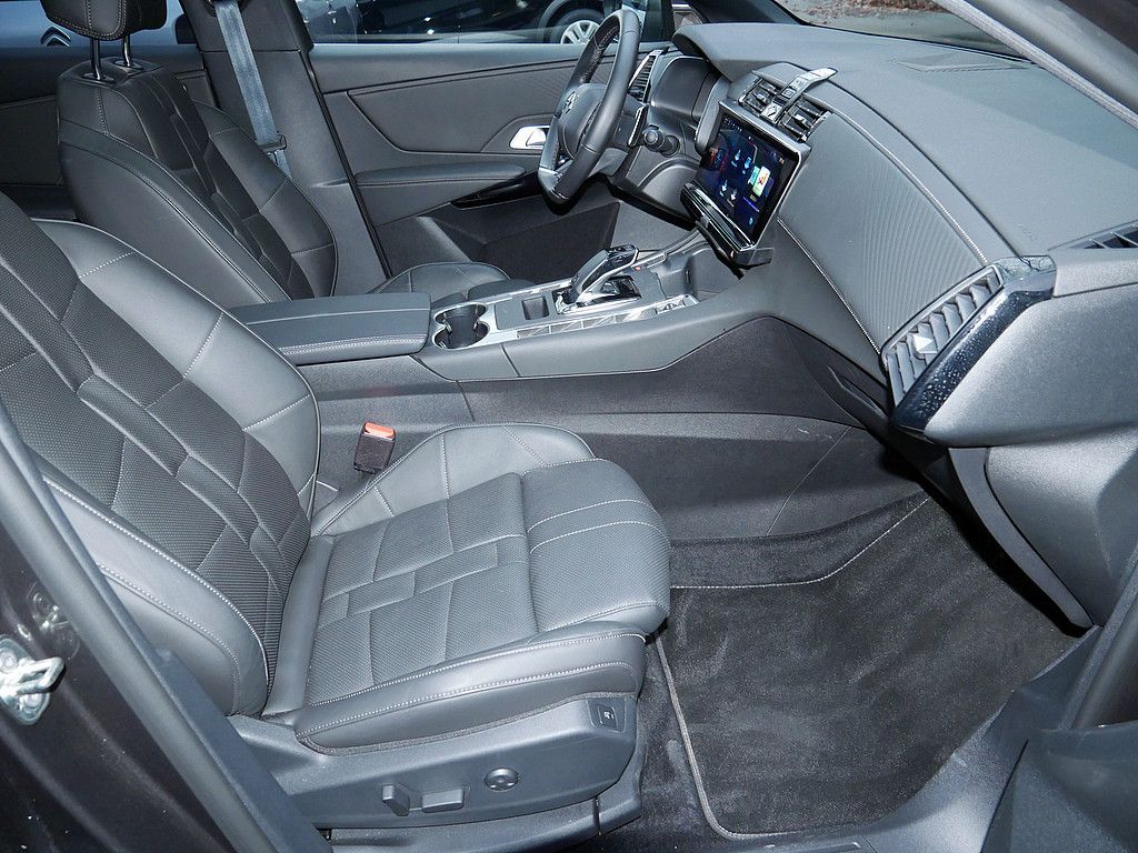 DS Automobiles DS7 (Crossback) 2025