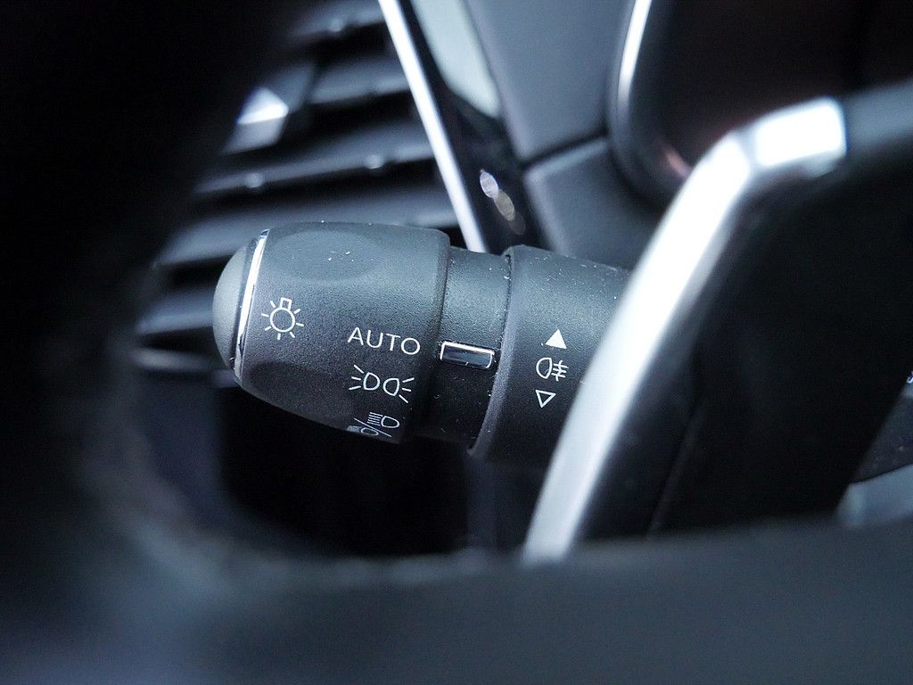 DS Automobiles DS7 (Crossback) 2025