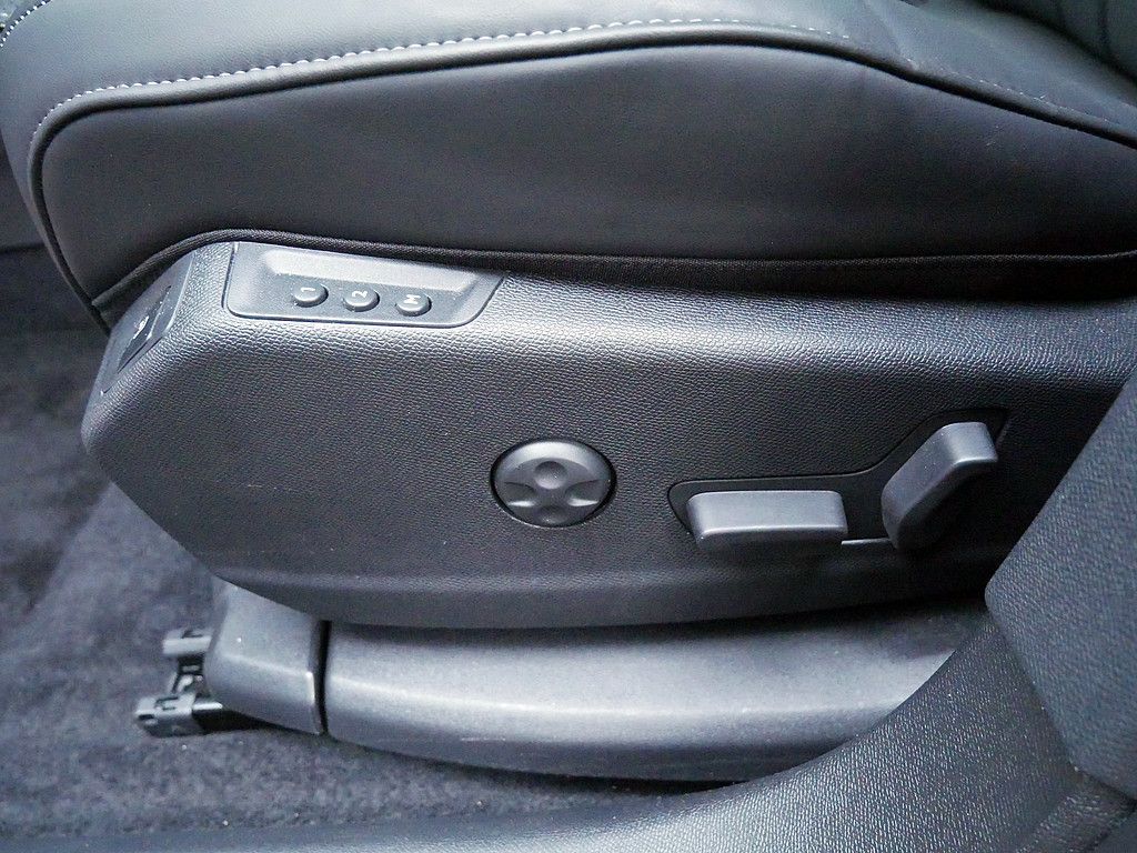 DS Automobiles DS7 (Crossback) 2025