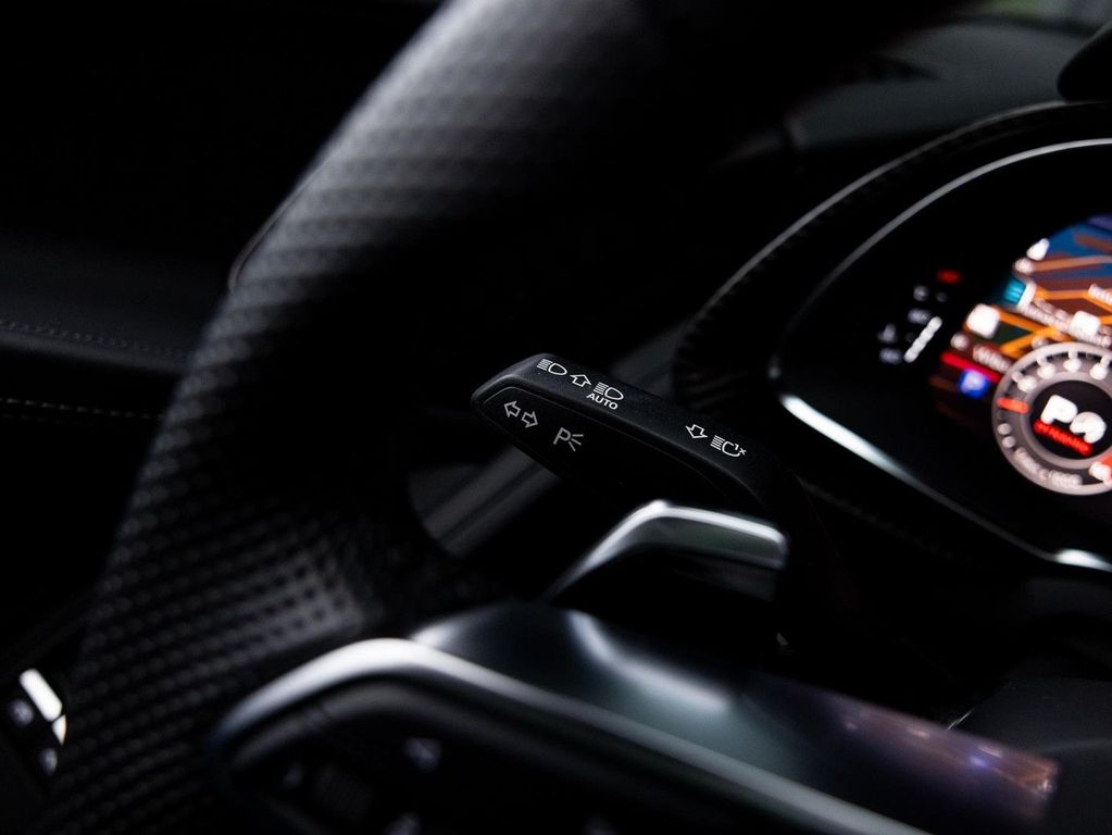 Audi R8 2024