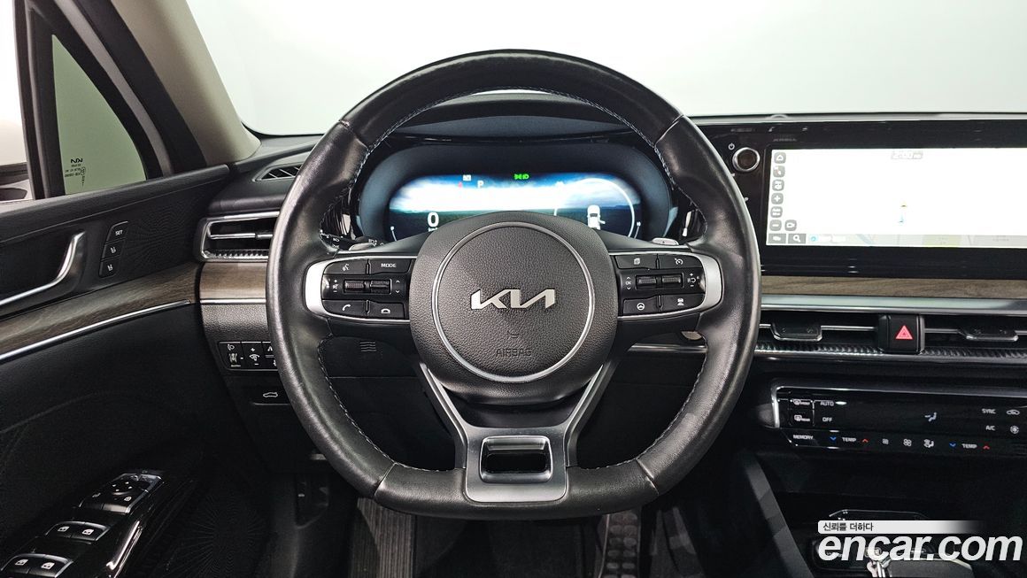 Kia K5 2023