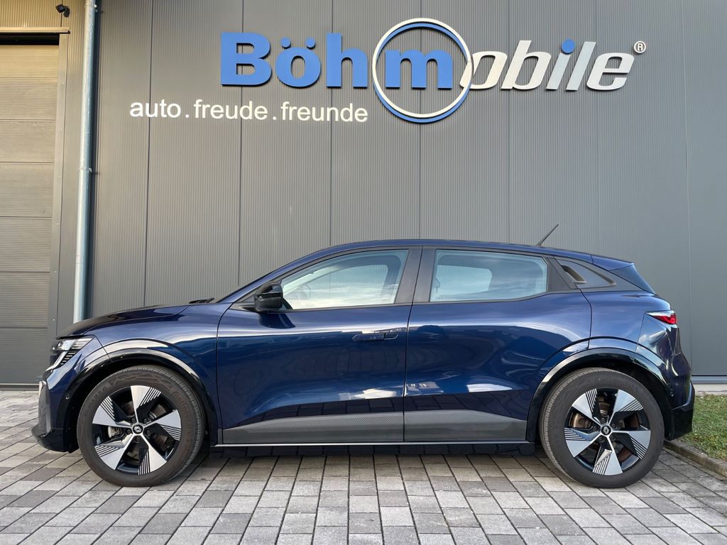 Renault Megane E-TECH 2022