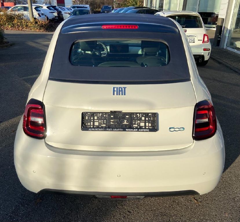 Fiat 500e 2023