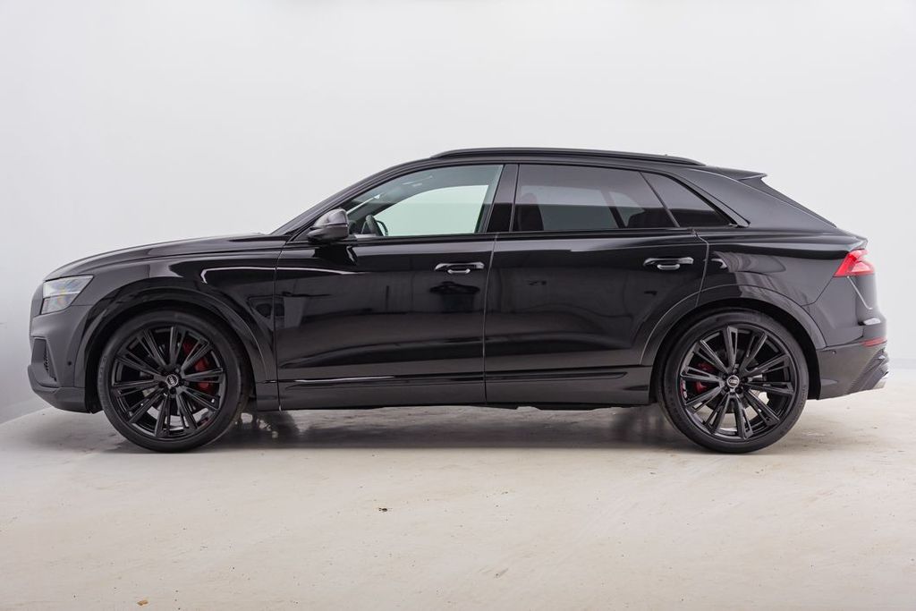 Audi SQ8 2023