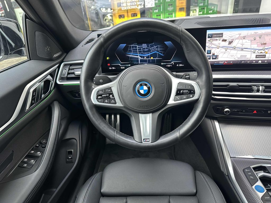 BMW i4 2023